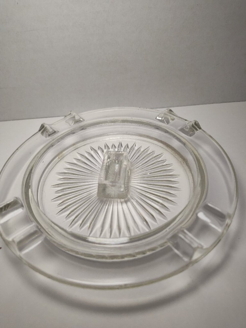 Vintage USA Depression Glass Cigar 5.5 Ashtray Clear Starburst Heavy Glass Round